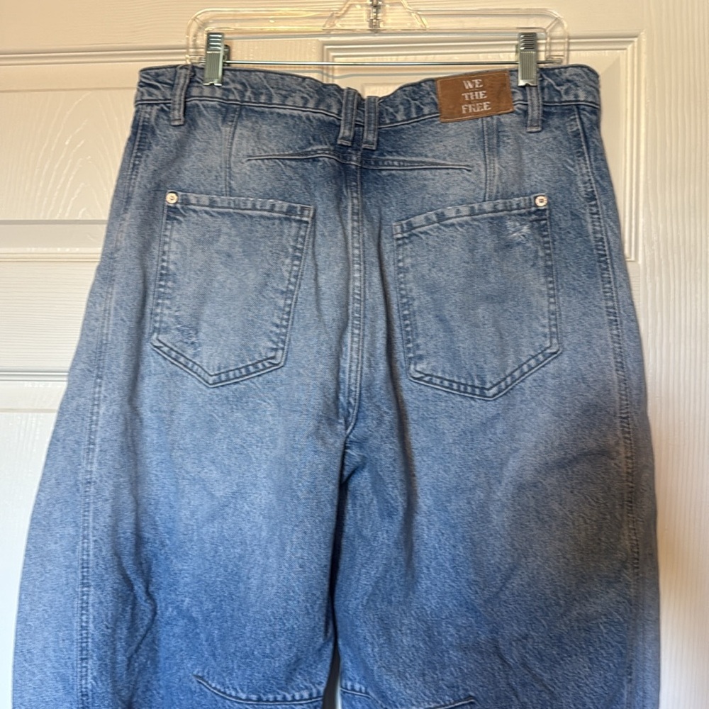 We The Free Good Luck Barrel Jeans- distressed - Picture 4 of 5